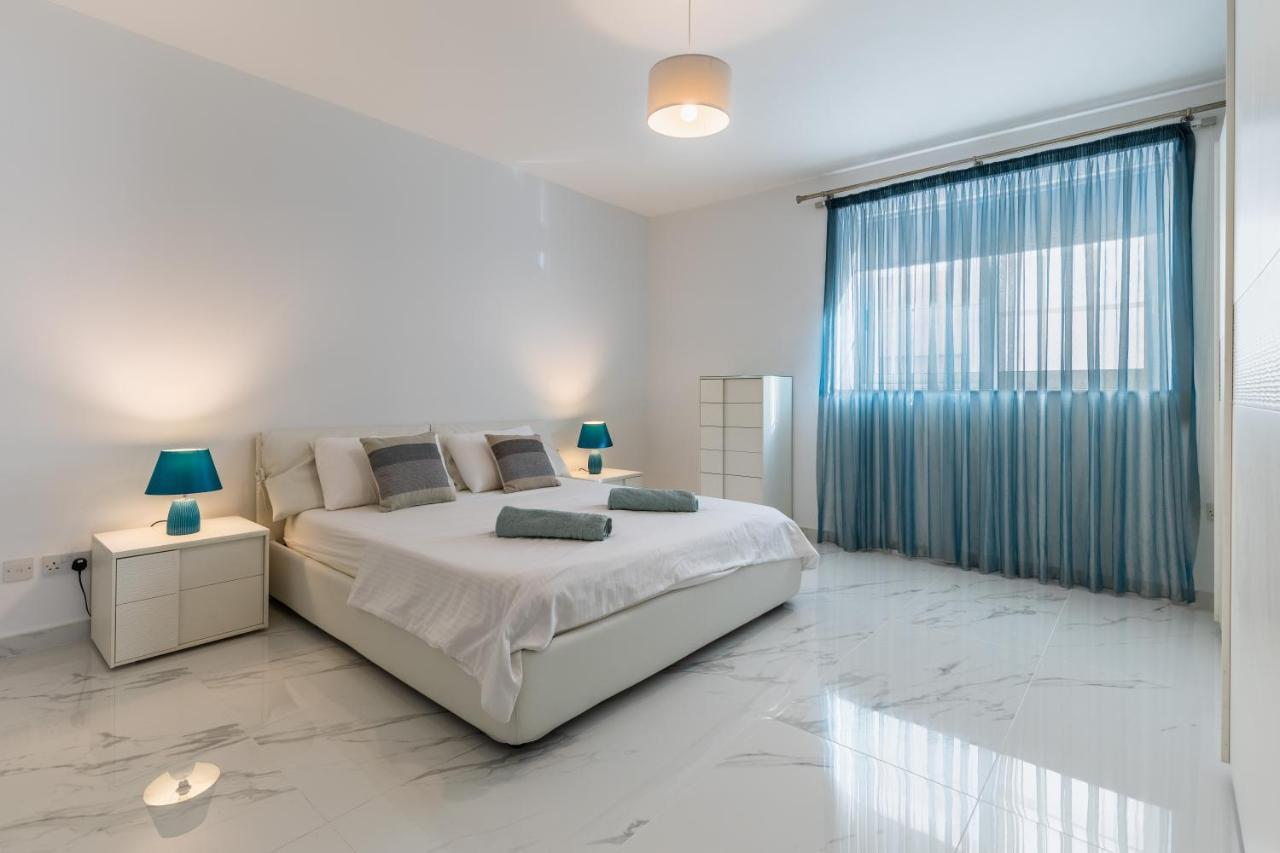 Stunning - Sunnyside 3-Bedroom Sliema Exteriér fotografie