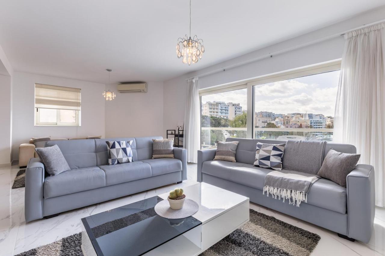 Stunning - Sunnyside 3-Bedroom Sliema Exteriér fotografie